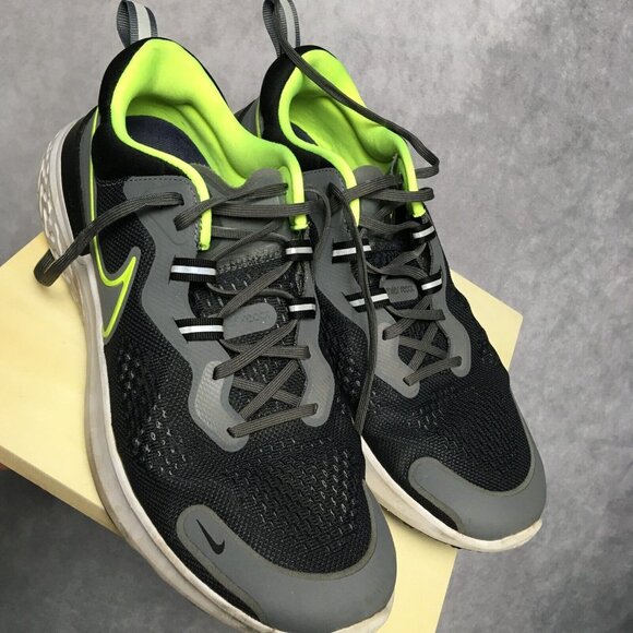 Nike Mens React Miler 2 Running Shoes size 12.5 Sneakers Smoke Grey Volt Black‎ main image 10